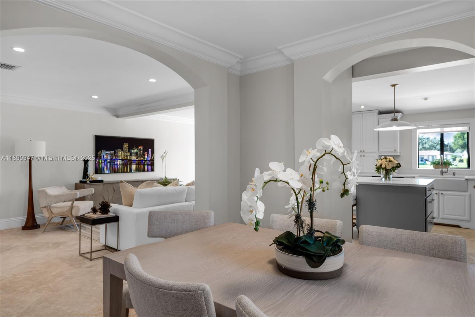 MIAMI LAKES SEC 3 - Residential