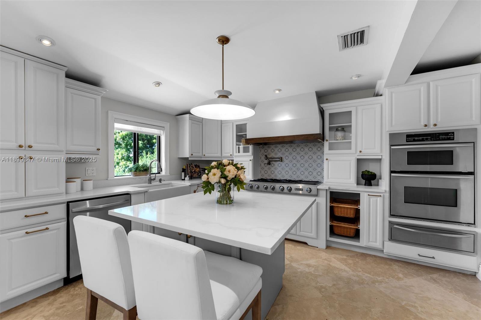 MIAMI LAKES SEC 3 - Residential