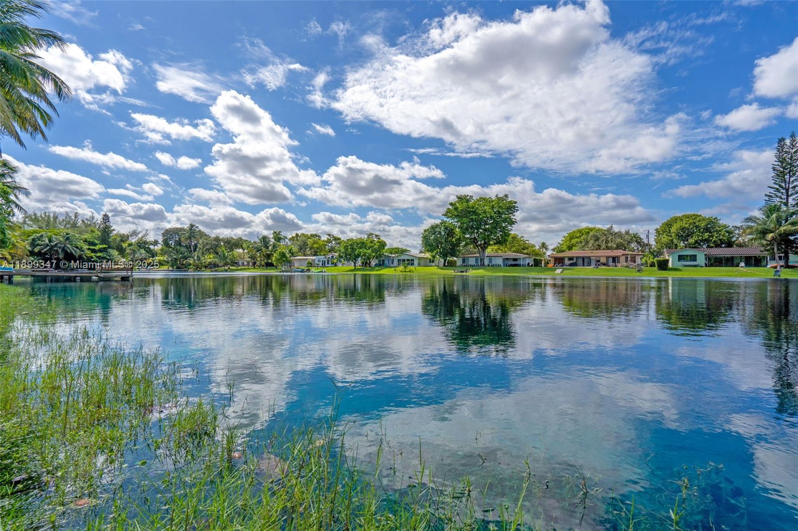 MIAMI LAKES SEC 3 - Residential