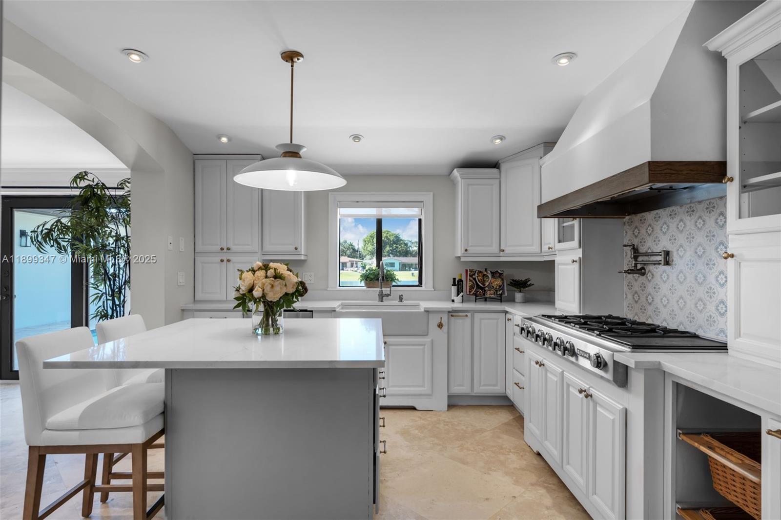 MIAMI LAKES SEC 3 - Residential