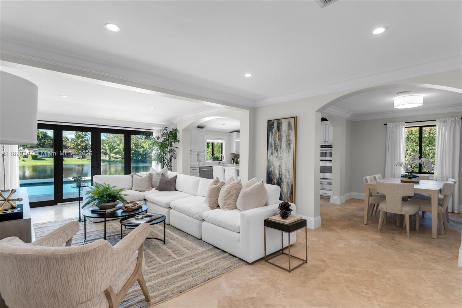 MIAMI LAKES SEC 3 - Residential