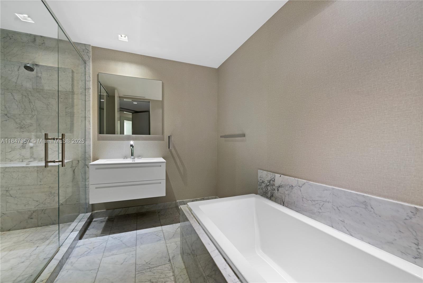 PALAZZO DEL SOL/DELLA LUN - Residential