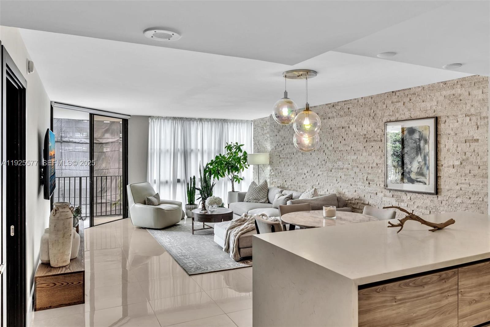 BRICKELL PLACE CONDO - Residential