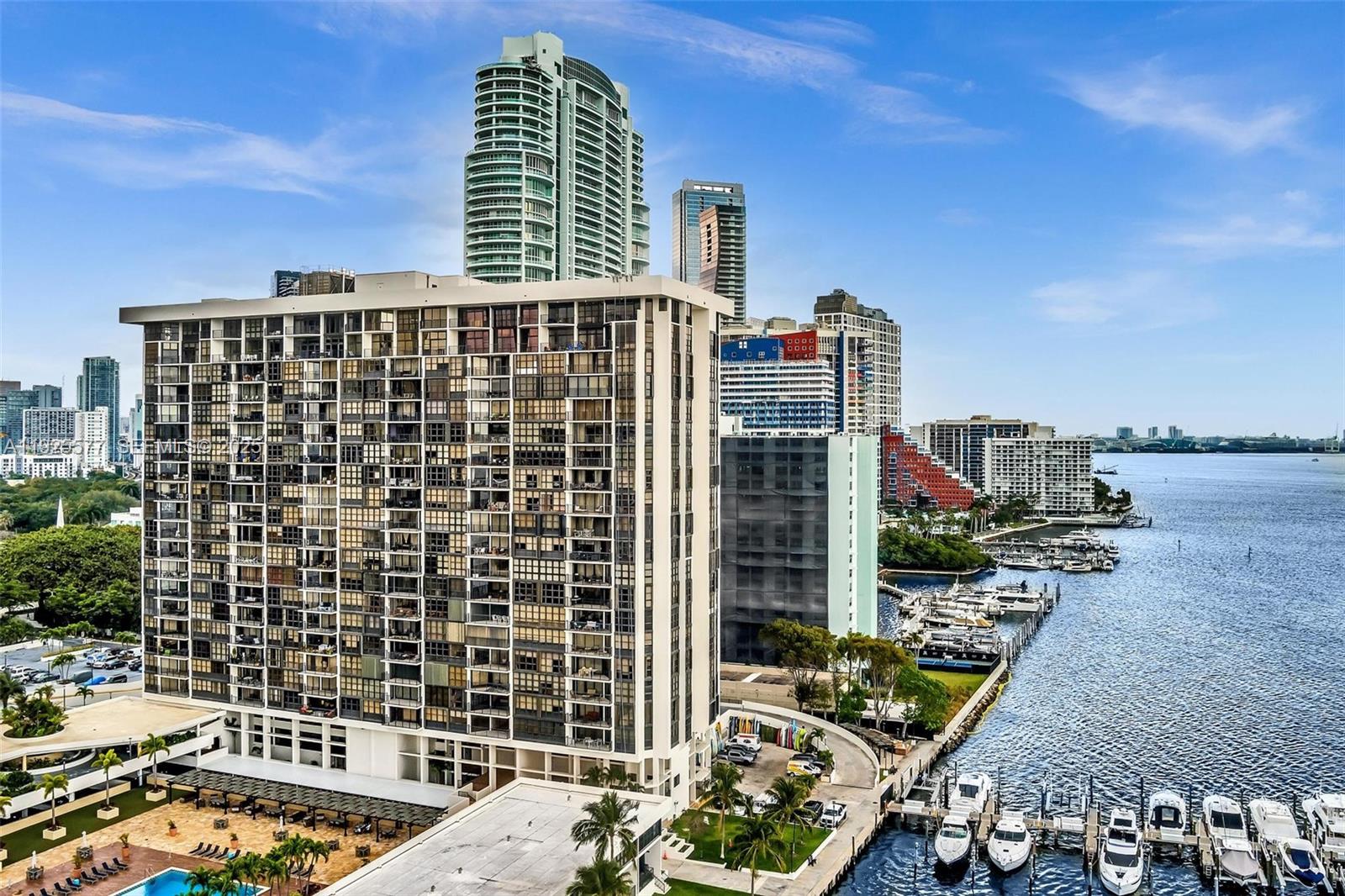 BRICKELL PLACE CONDO - Residential