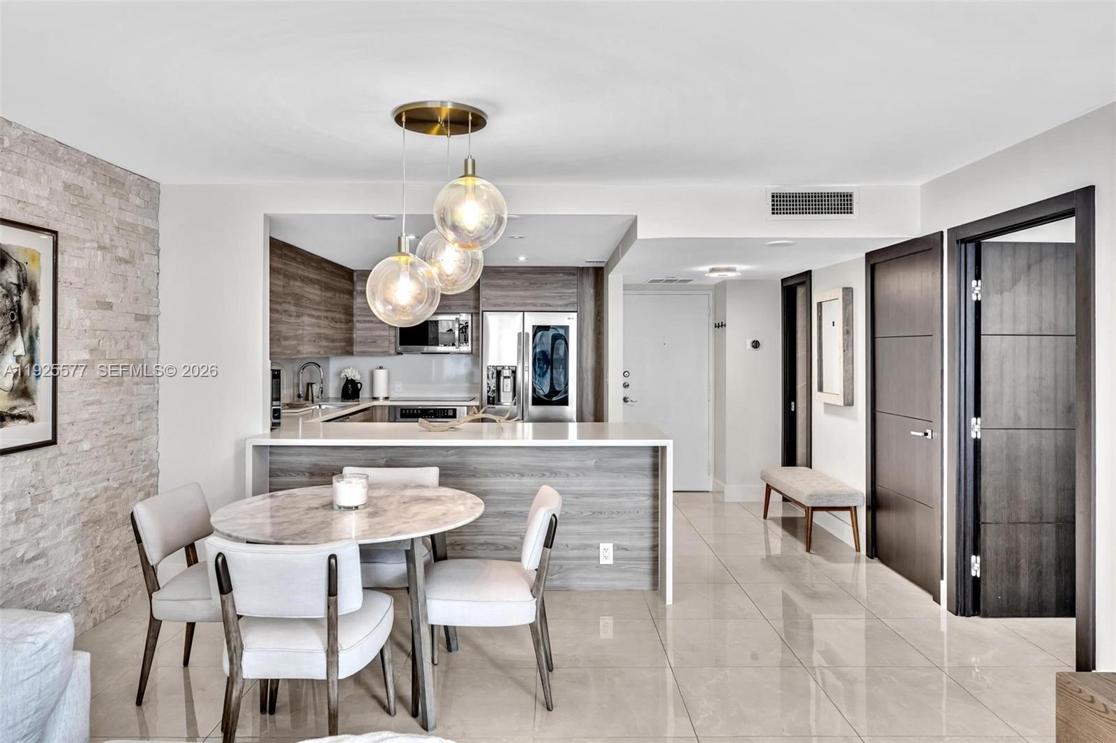 BRICKELL PLACE CONDO - Residential