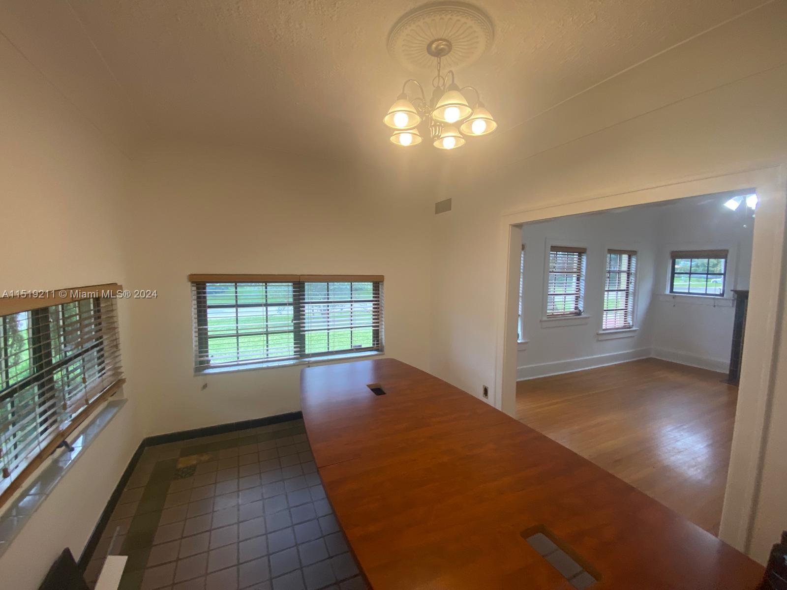 EL PORTAL SEC 3 - Residential Lease