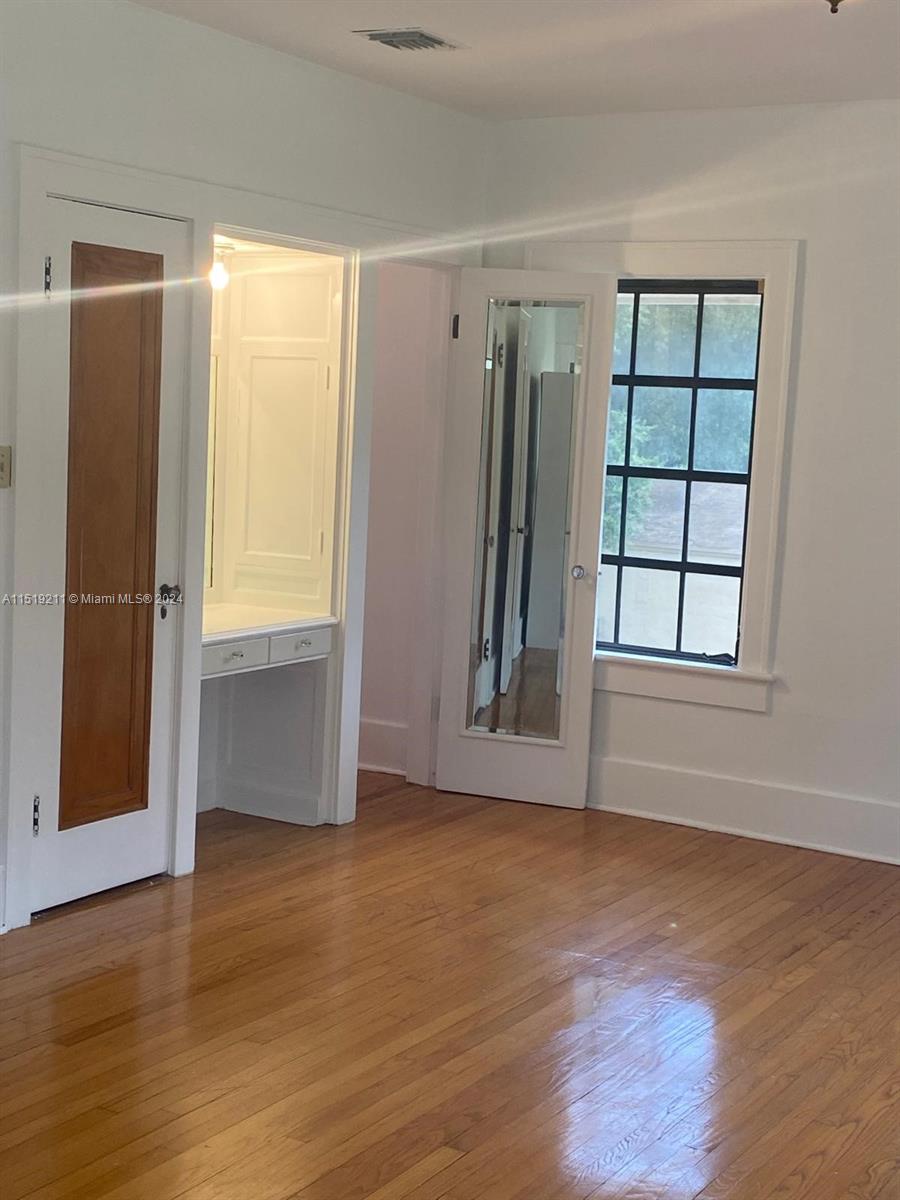 EL PORTAL SEC 3 - Residential Lease