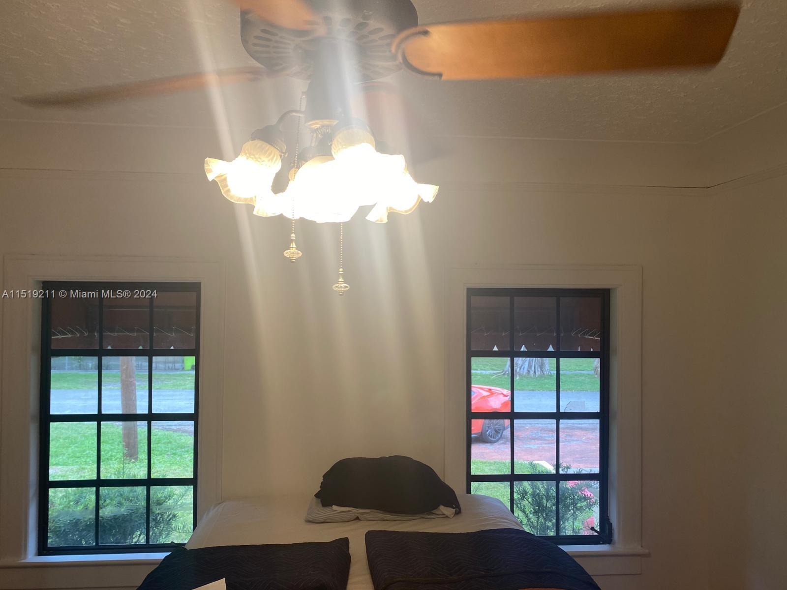 EL PORTAL SEC 3 - Residential Lease