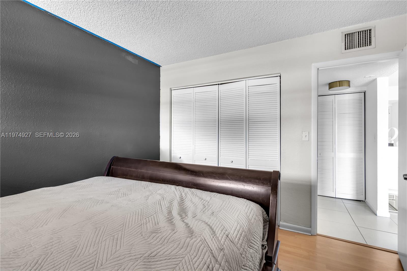 LAKEVIEW GARDENS AT MIAMI - Residential