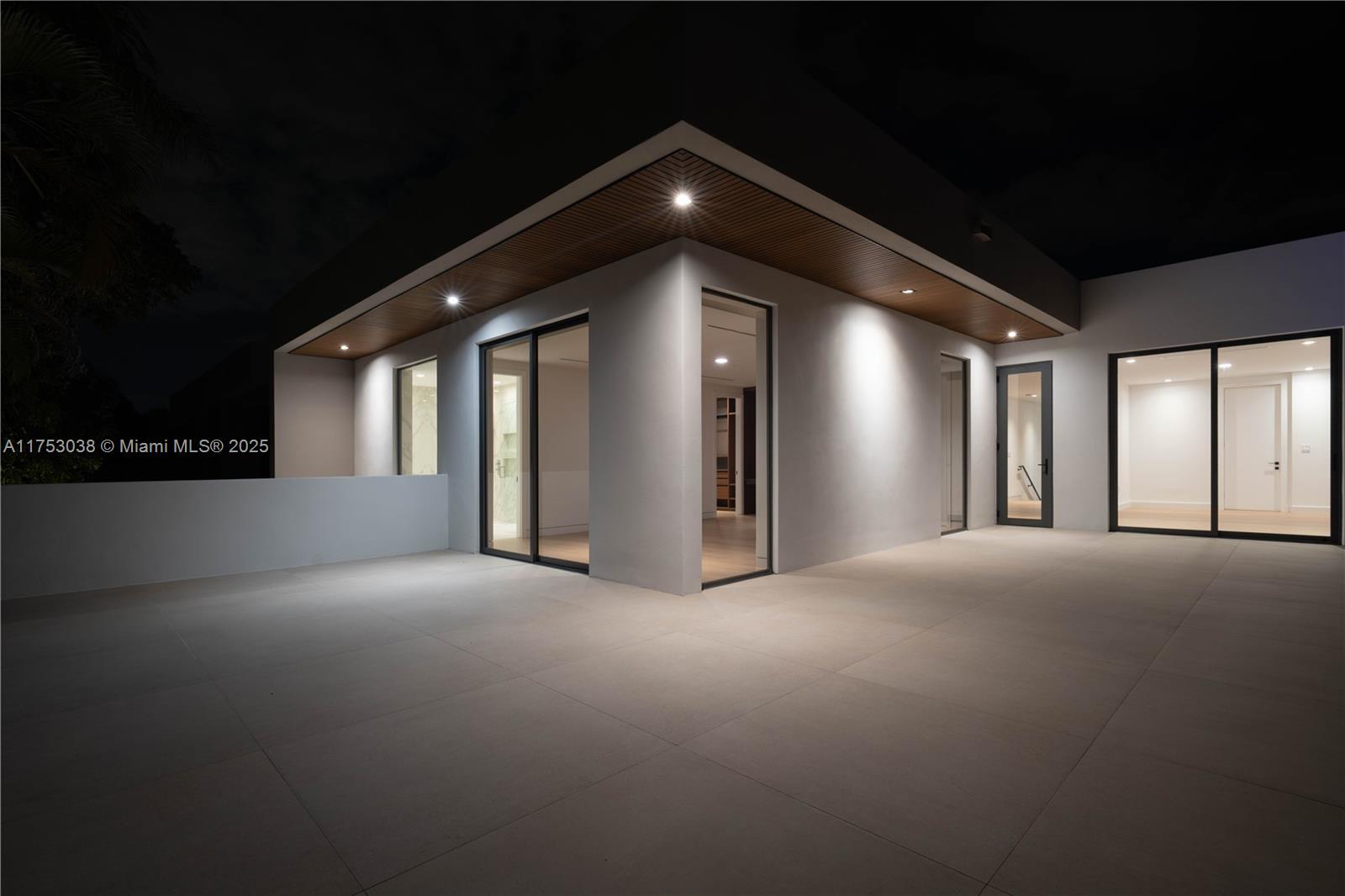 BAYC HEIGHTS - Residential