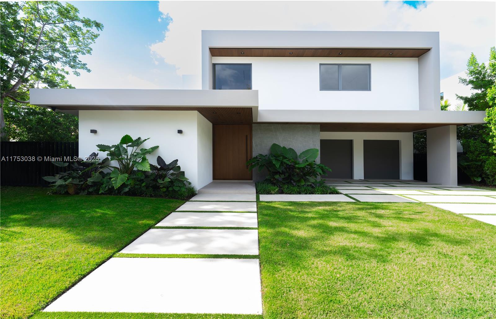 BAYC HEIGHTS - Residential