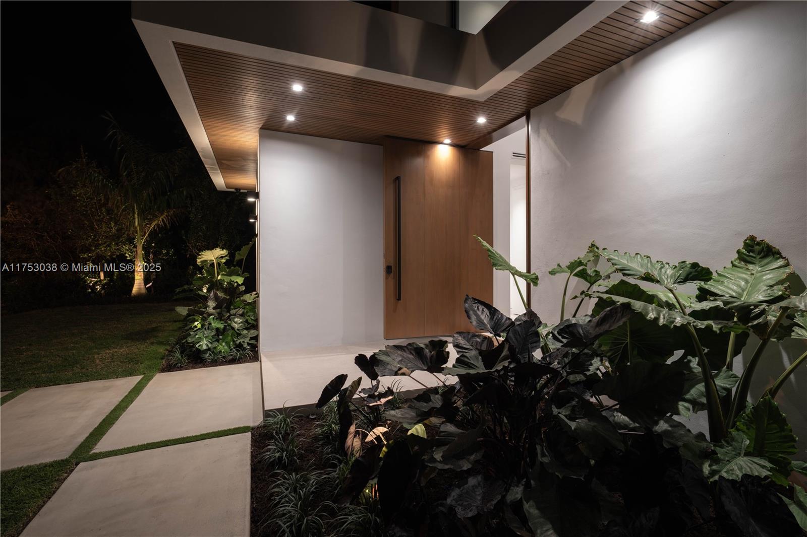 BAYC HEIGHTS - Residential