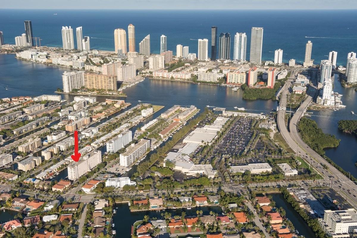 Property for Sale at 3545 Ne 166th St 204, North Miami Beach, Miami-Dade County, Florida - Bedrooms: 2 
Bathrooms: 2  - $289,000