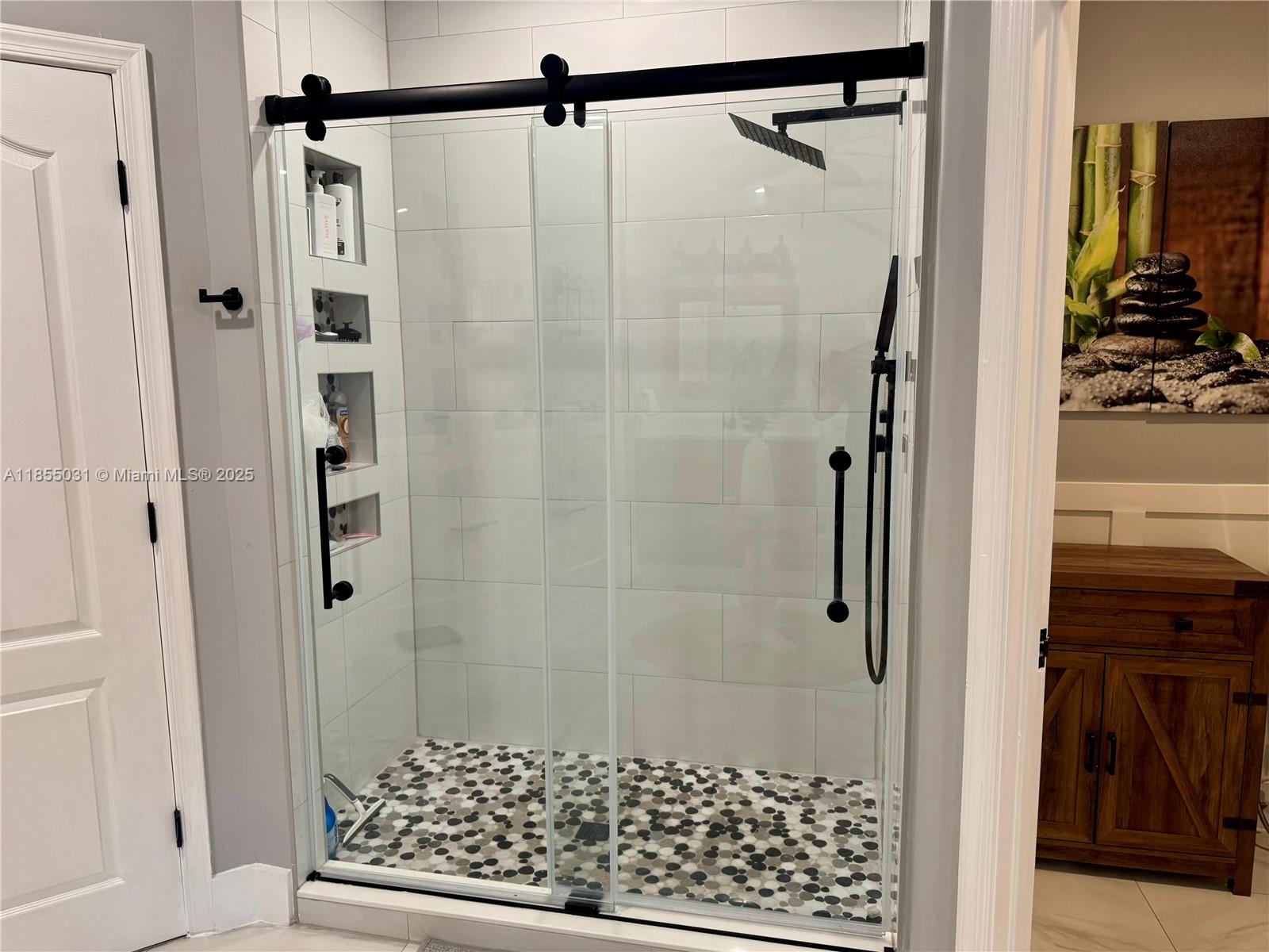 POD 2 AT MONARCH LAKES - Residential