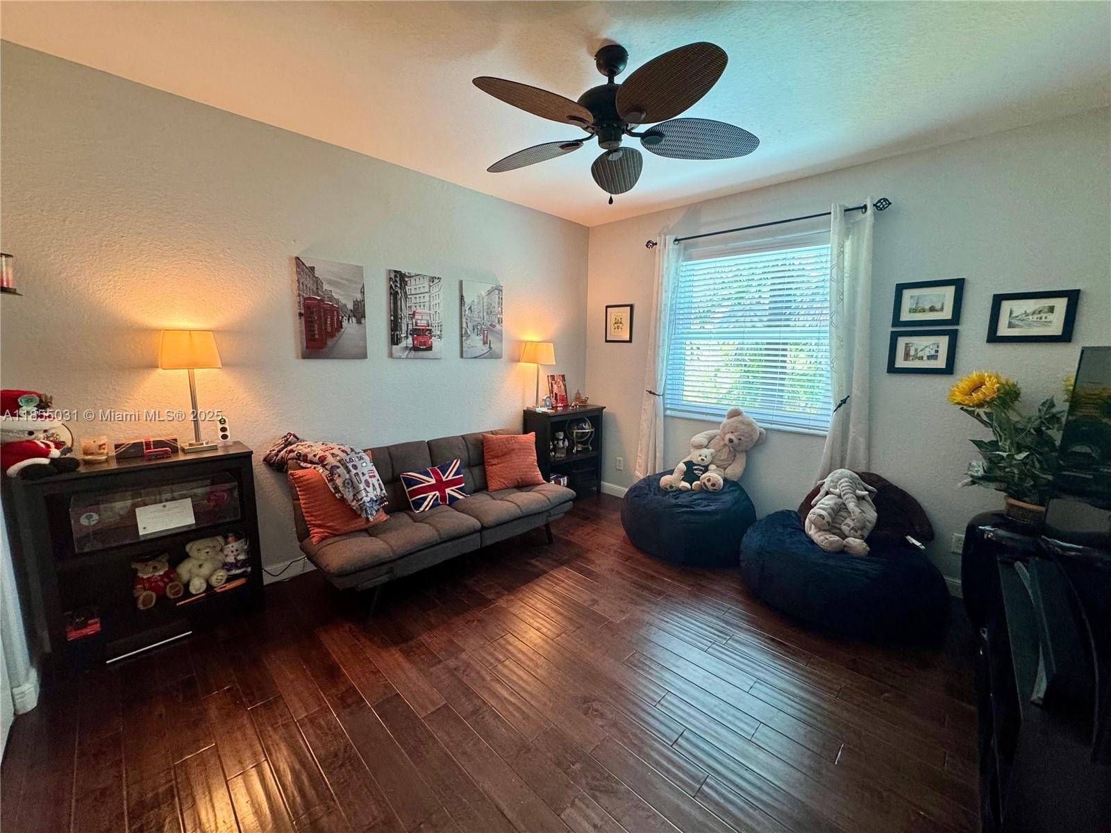 POD 2 AT MONARCH LAKES - Residential