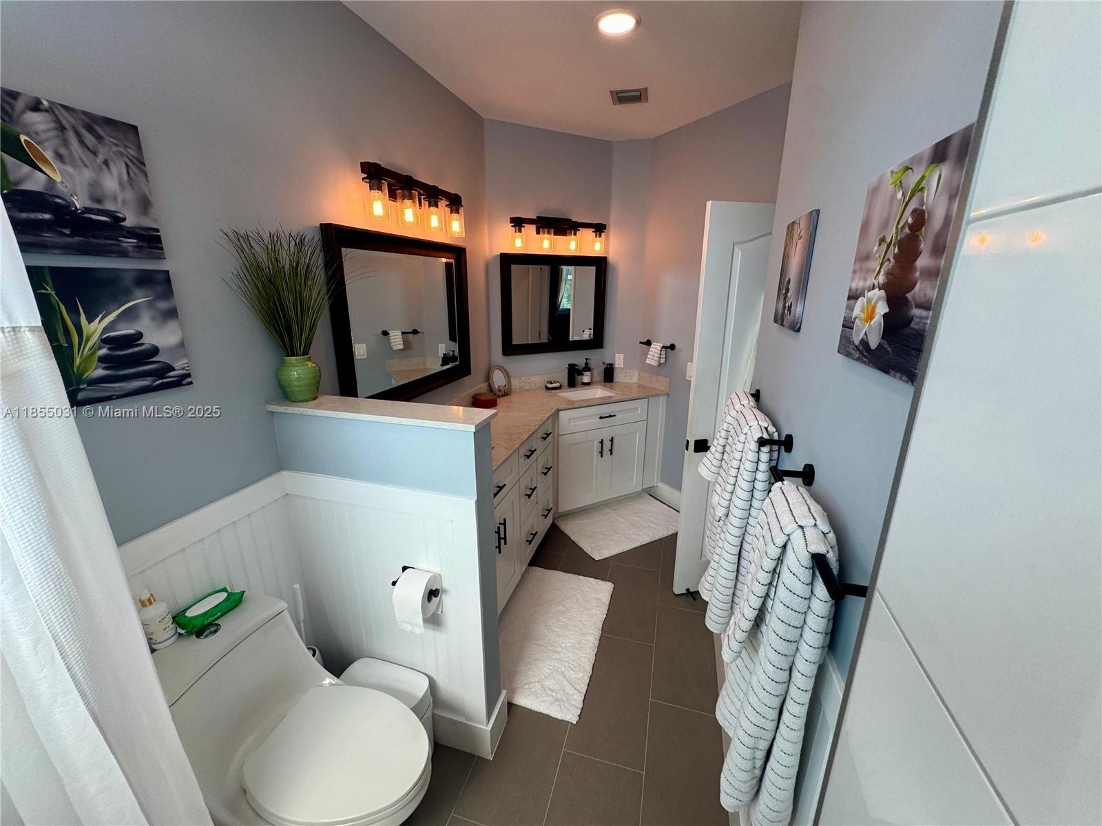 POD 2 AT MONARCH LAKES - Residential