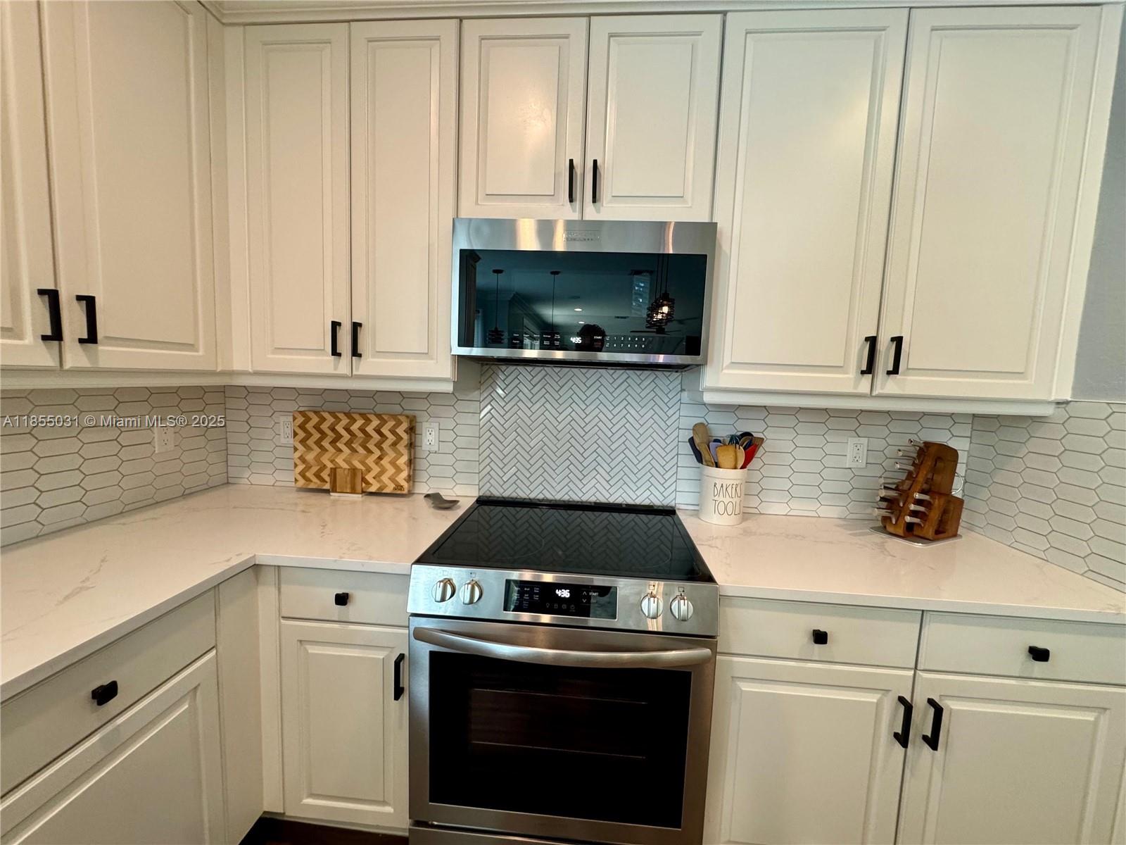 POD 2 AT MONARCH LAKES - Residential