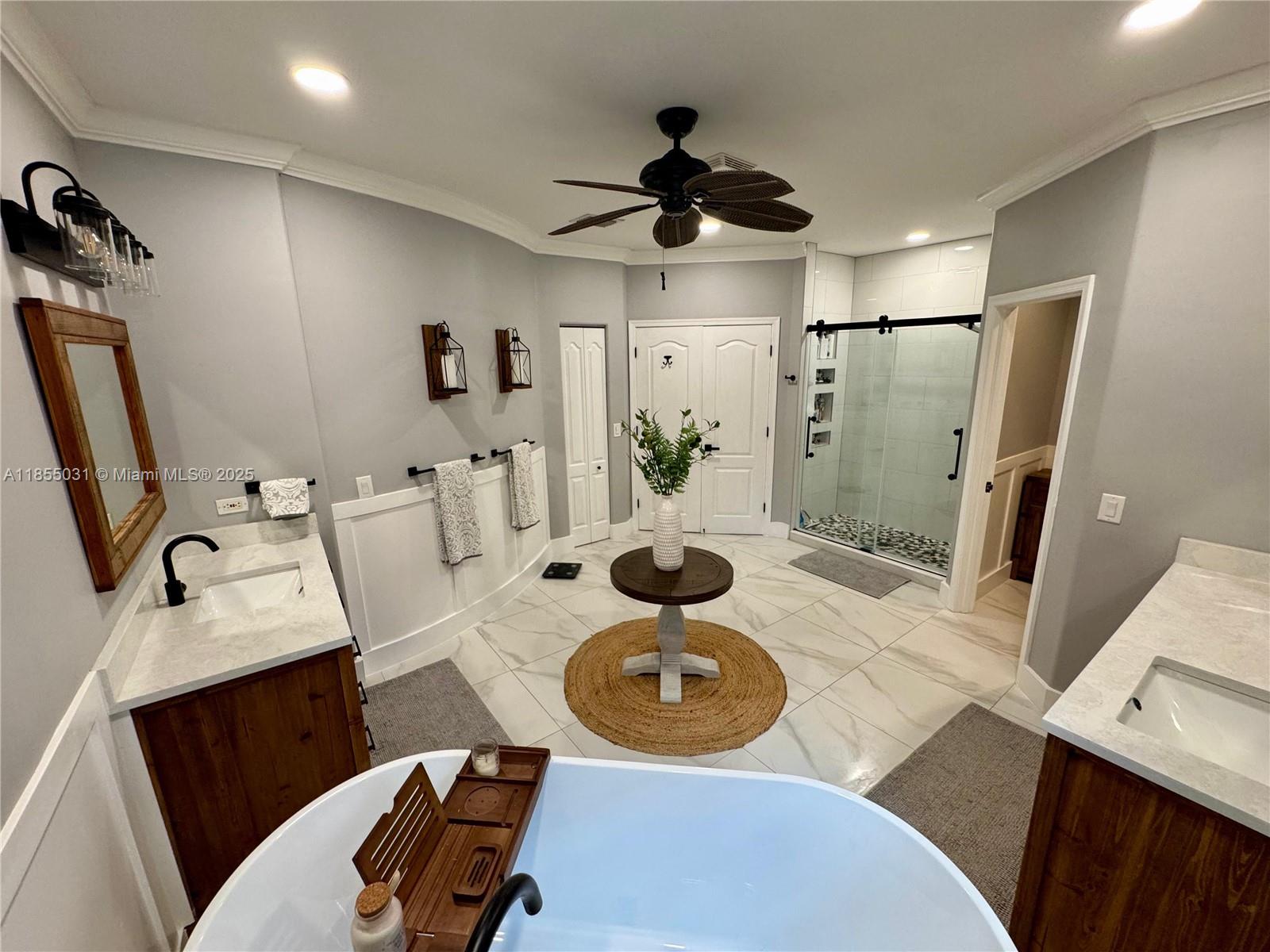 POD 2 AT MONARCH LAKES - Residential