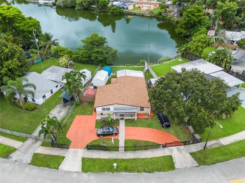 5930 N Farragut Dr Hollywood FL 33021