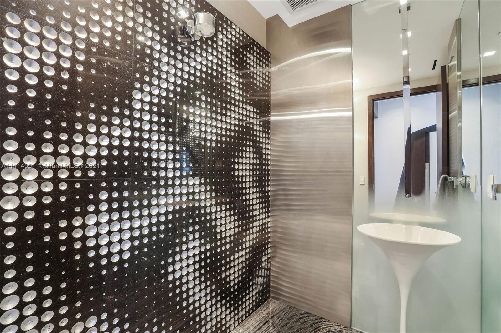 MILLENNIUM TOWER RESIDENC - Residential