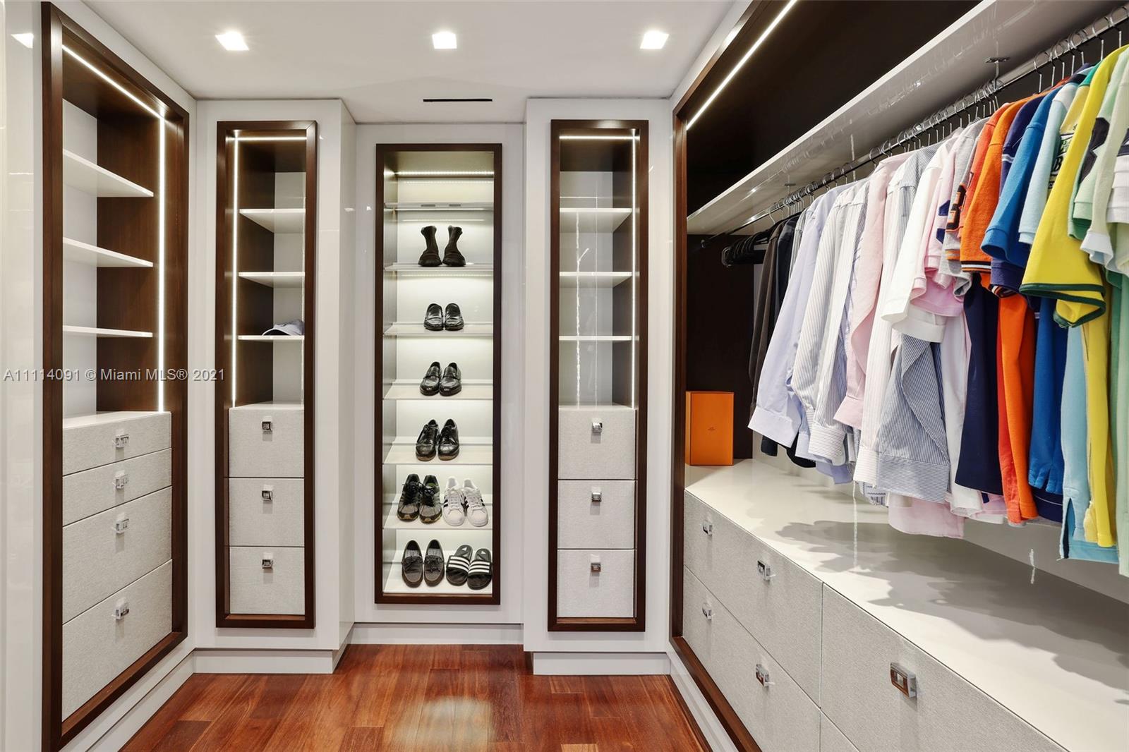 MILLENNIUM TOWER RESIDENC - Residential