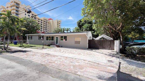 150 SW 41ST AVE, CORAL GABLES, FL 33134 - Image f1ecfe86ae31f34b2499ffb1a38cdcc2/2312723972