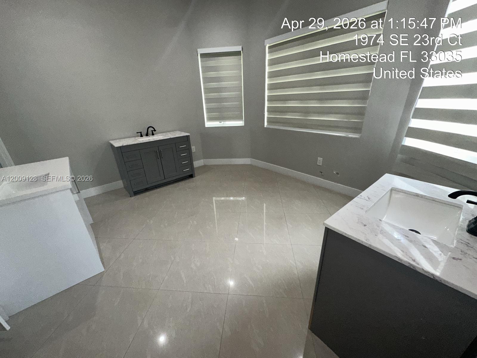 PALM ISLE ESTATES - Residential
