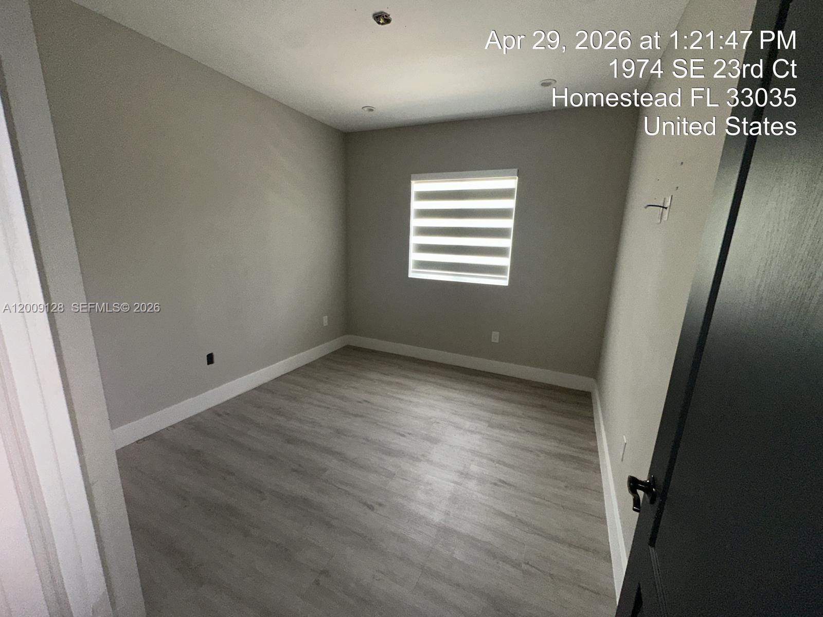 PALM ISLE ESTATES - Residential