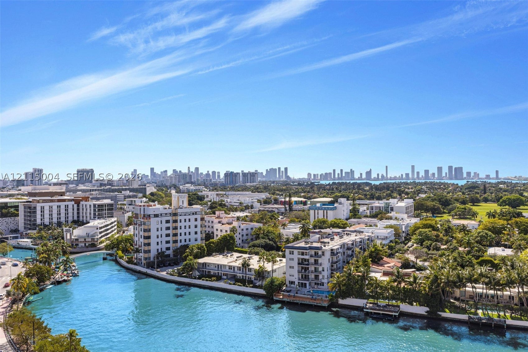 2555 Collins Ave 1706