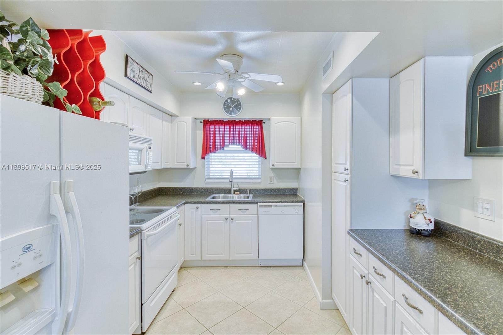 MOORING CONDO AT PINE CRE - Residential