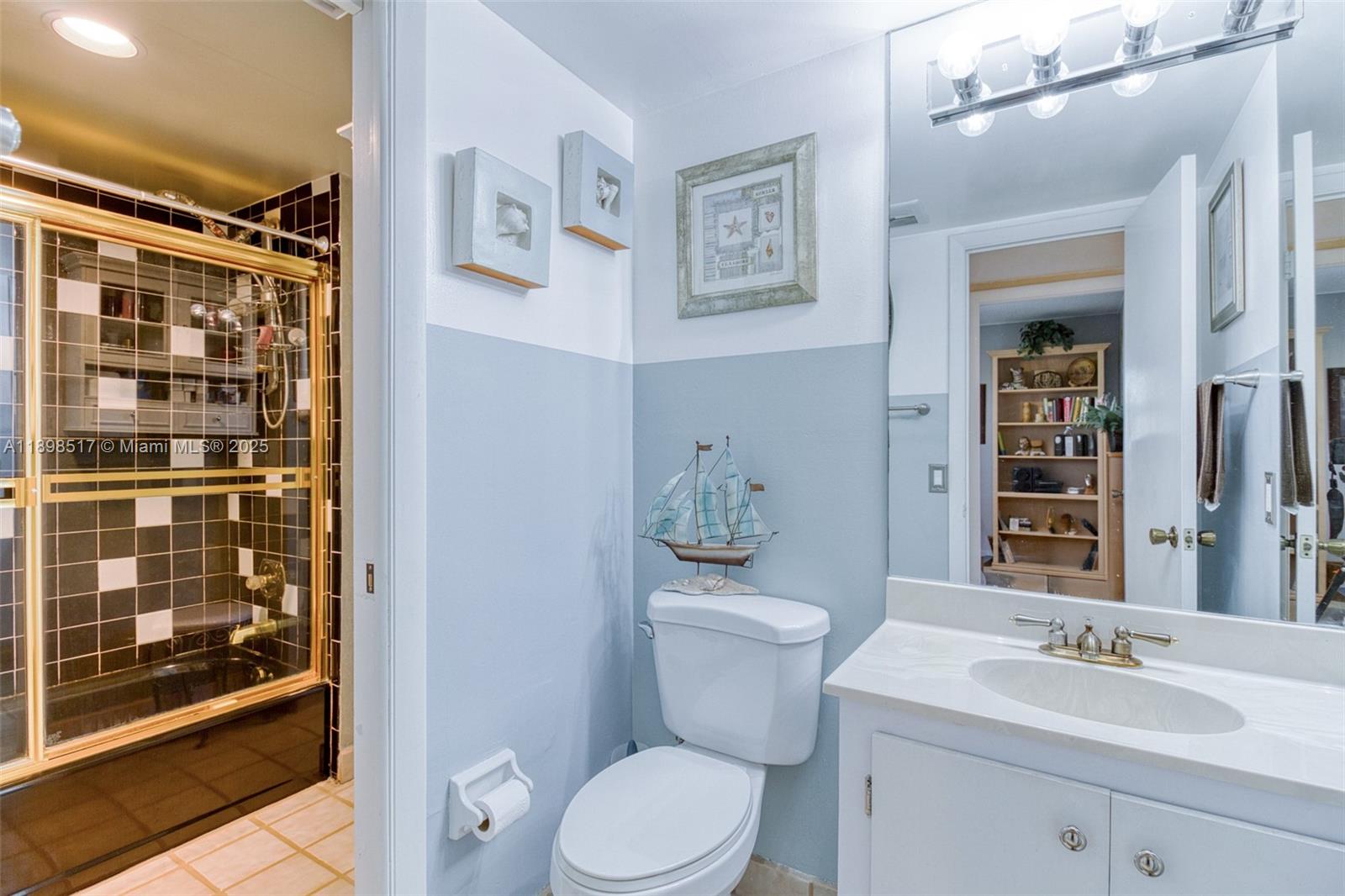 MOORING CONDO AT PINE CRE - Residential