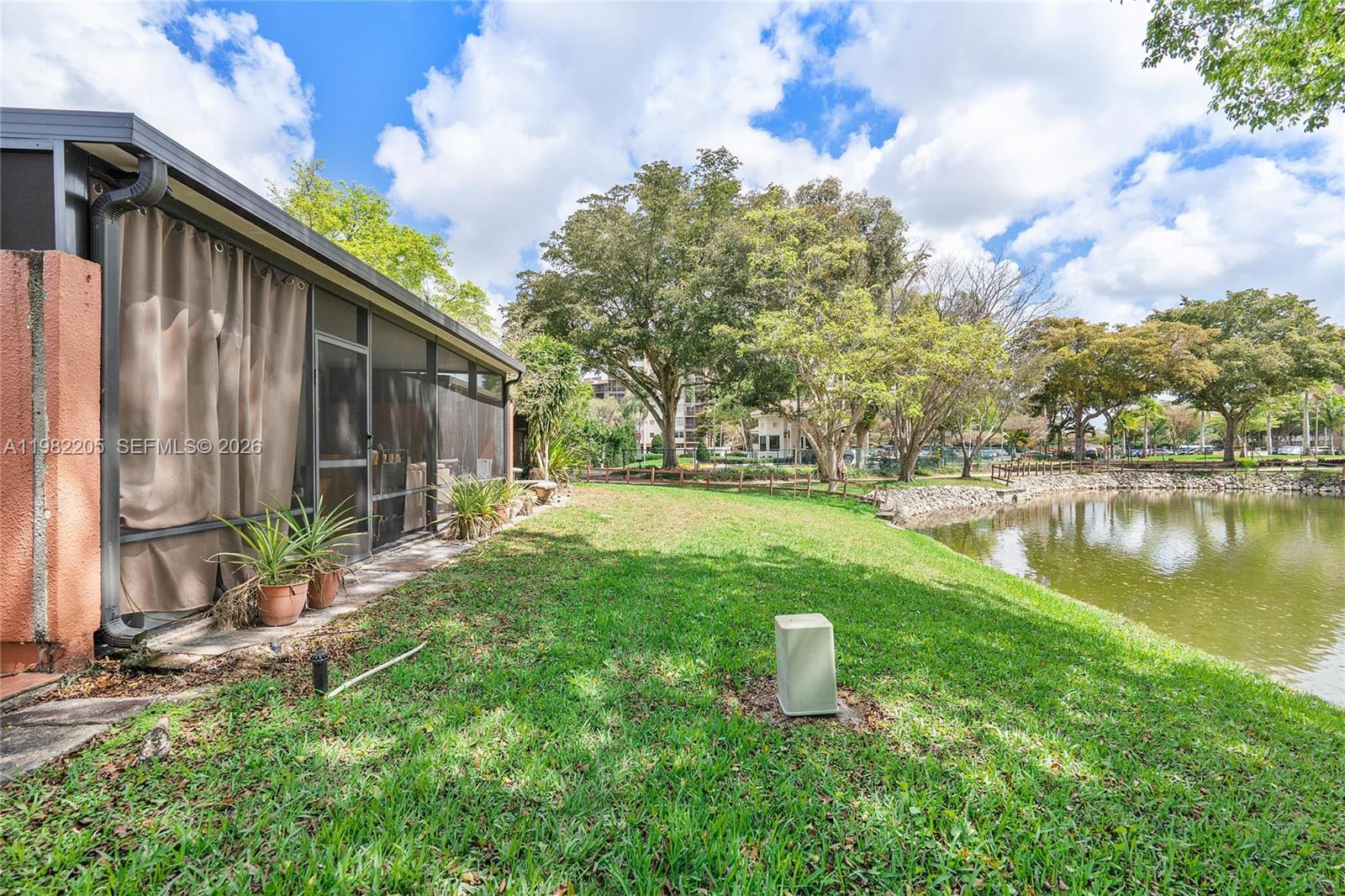 EVERGLADES SUGAR & LAND C - Residential