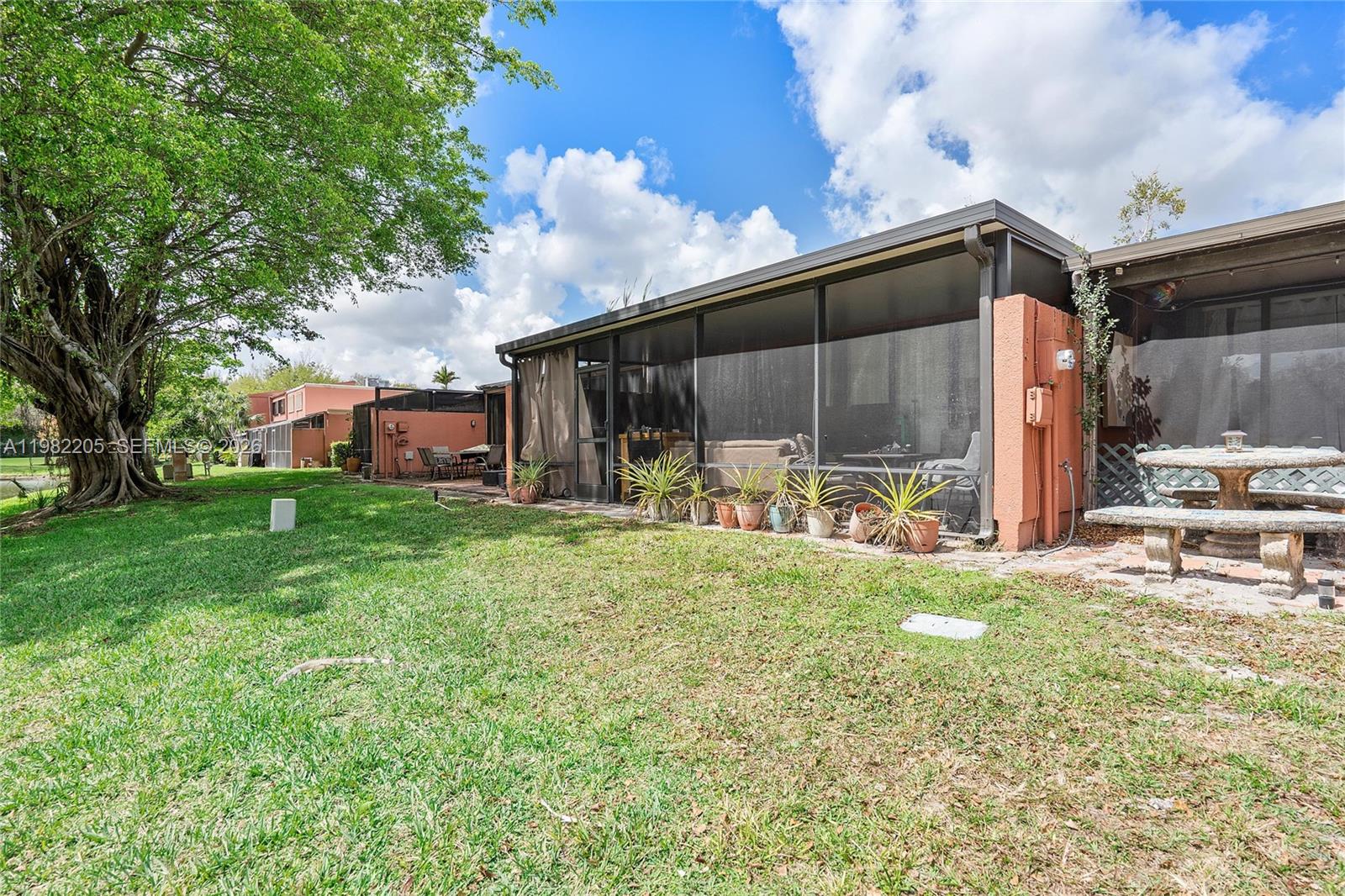 EVERGLADES SUGAR & LAND C - Residential