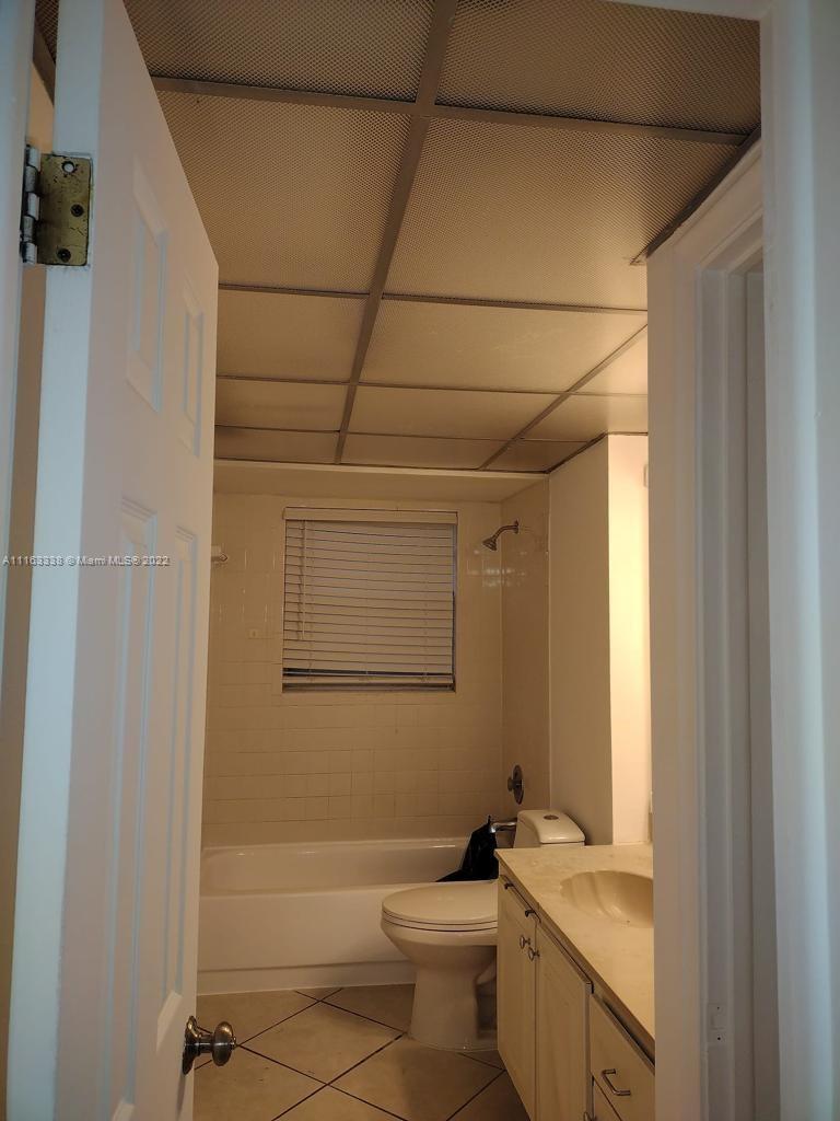 JAMESTOWN CONDO - Residential Lease