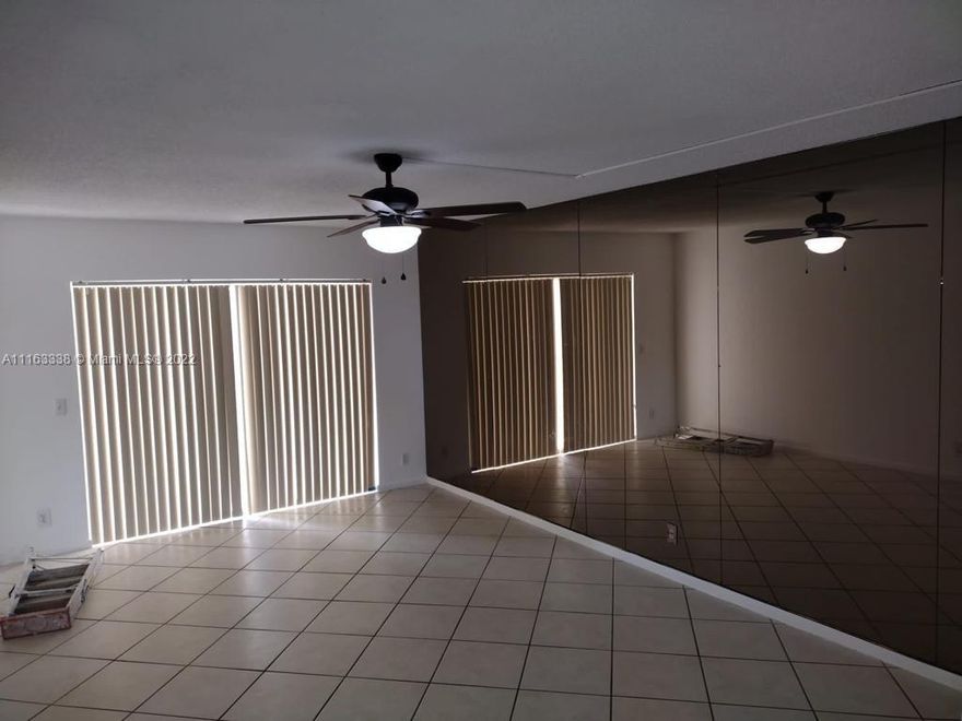 Beautiful 1 bedroom & 1 bathroom apartment in Jamestown, freshly painted, tile floors in common areas and just installed vinyl laminate in bedrooms.
