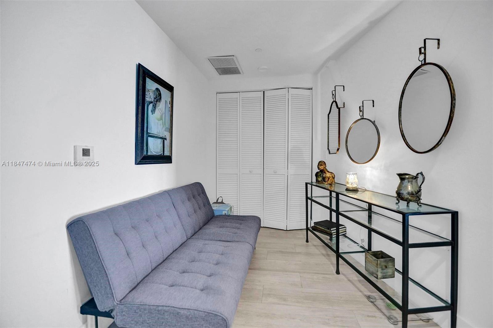 3401 MIDTOWN CONDO - Residential