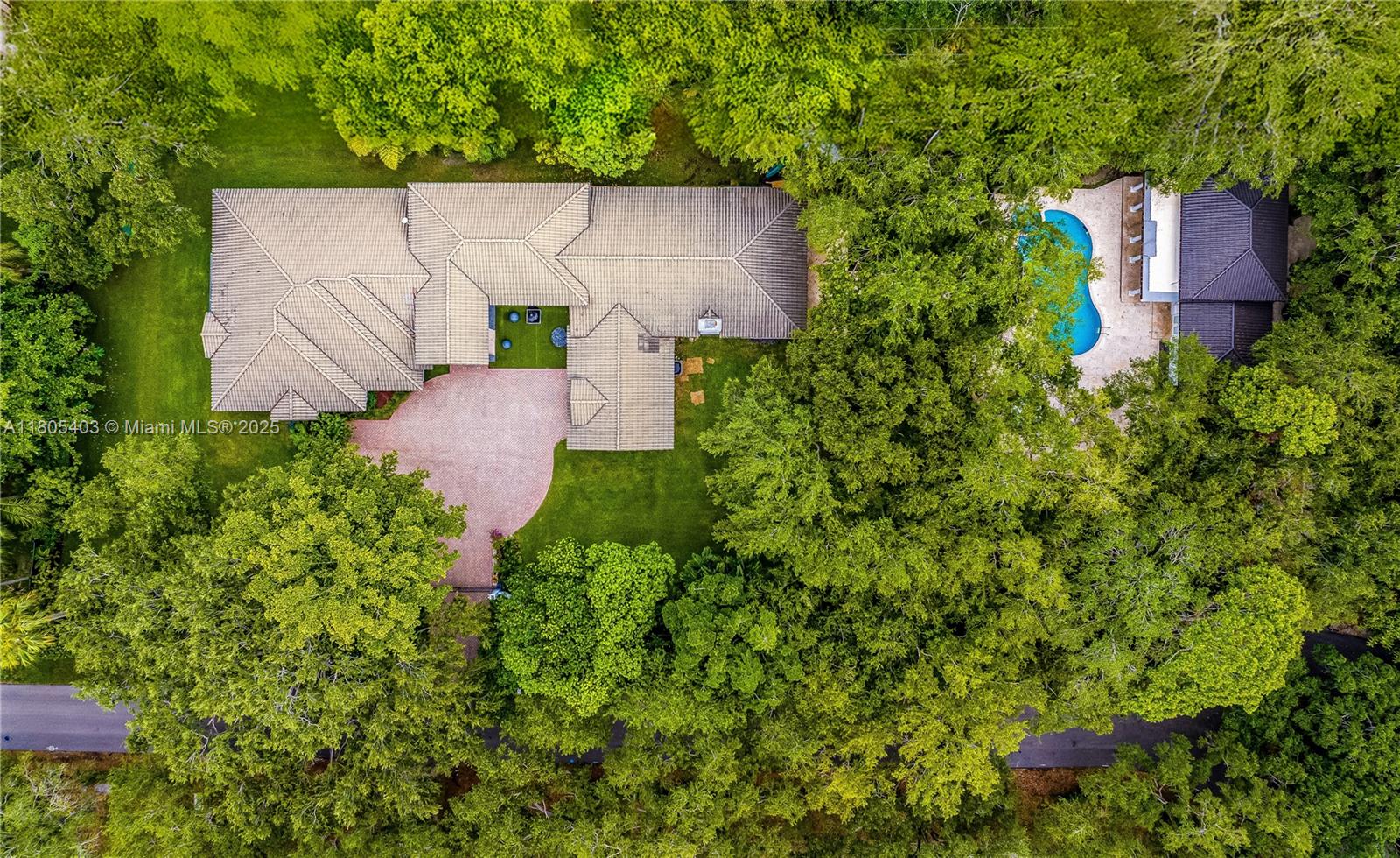 Property for Sale at 8941 Sw 65th Ct, Pinecrest, Miami-Dade County, Florida - Bedrooms: 7 
Bathrooms: 7  - $8,200,000