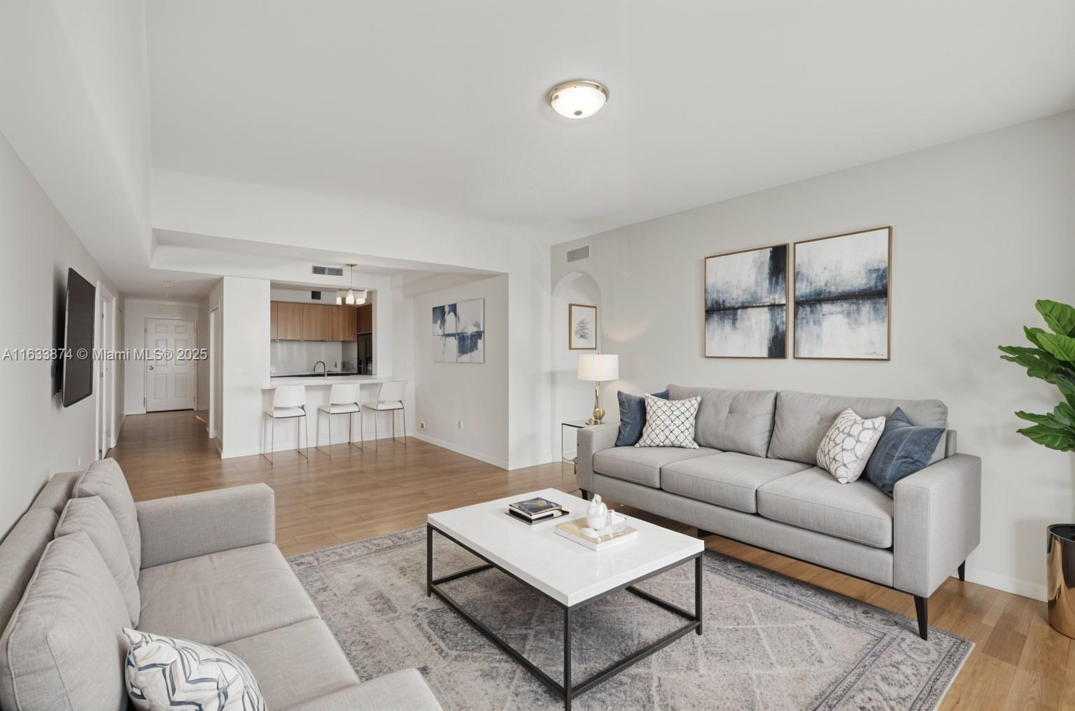 AVENTURA MARINA CONDO NUM - Residential
