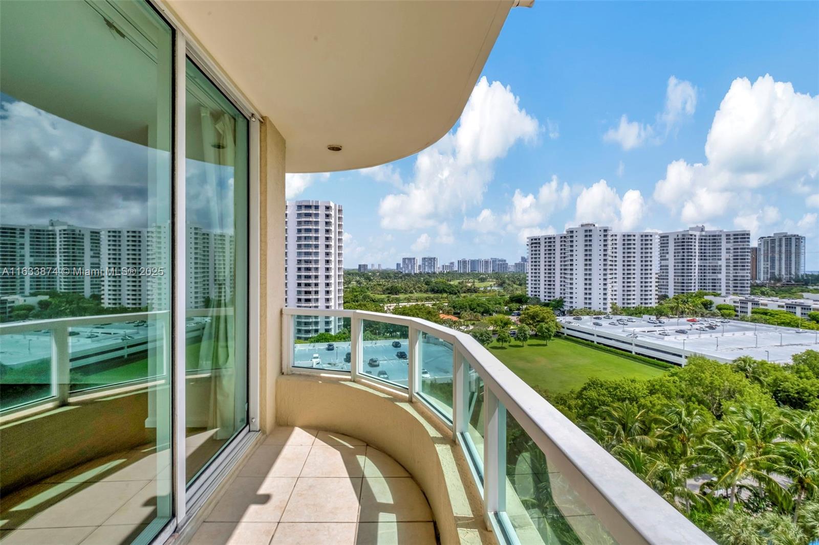 AVENTURA MARINA CONDO NUM - Residential
