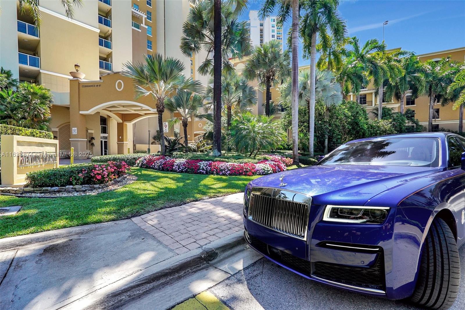 AVENTURA MARINA CONDO NUM - Residential
