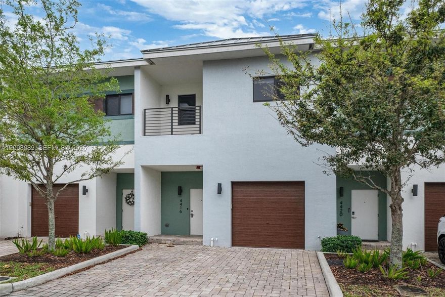 This beautifully designed 2-story townhouse is located in the gated community of Strata at Plantation, offering a perfect blend of comfort, modern design, and strong long-term value.

Featuring high ceilings and an open-concept layout, the unit feels bright, spacious, and functional. The kitchen is equipped with sleek European cabinetry, stainless steel appliances, and a central island—ideal for both daily living and entertaining.

The home includes contemporary finishes, designer-style bathrooms, ceramic tile flooring on the main level, and plush carpeting upstairs. The primary suite offers a private balcony and a spa-like bathroom, creating a comfortable retreat. Secondary bedrooms are filled with natural light, making the space feel warm and inviting.

Sliding glass doors open to a garden area, adding an indoor-outdoor living feel. The property is located close to the clubhouse and within a well-maintained, secure community.

Strong rental demand in the area makes this property attractive for both end-users and investors. Easy to rent, easy to maintain, and positioned in a growing submarket.