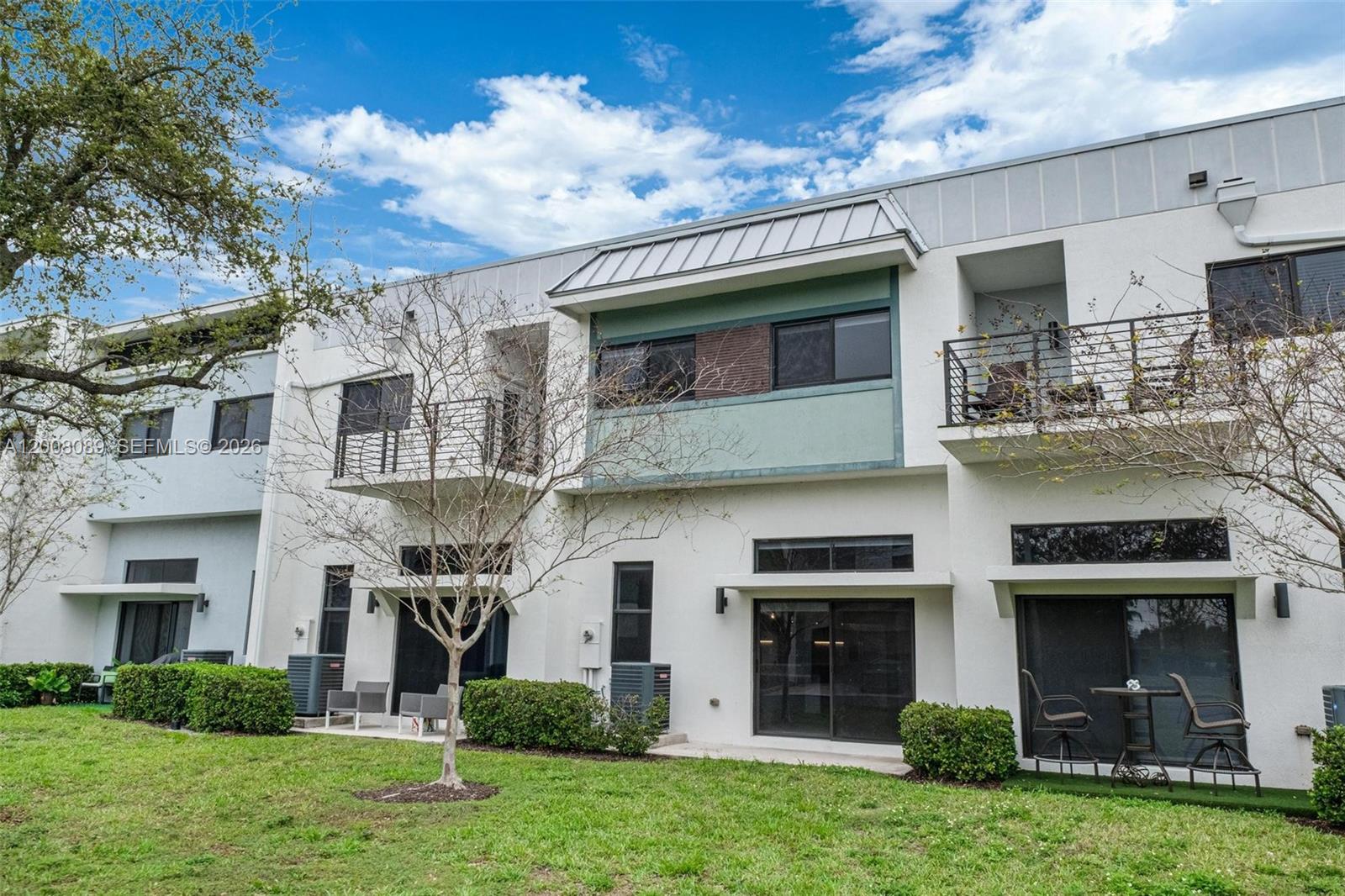 PLANTATION BUSINESS PARK - Residential