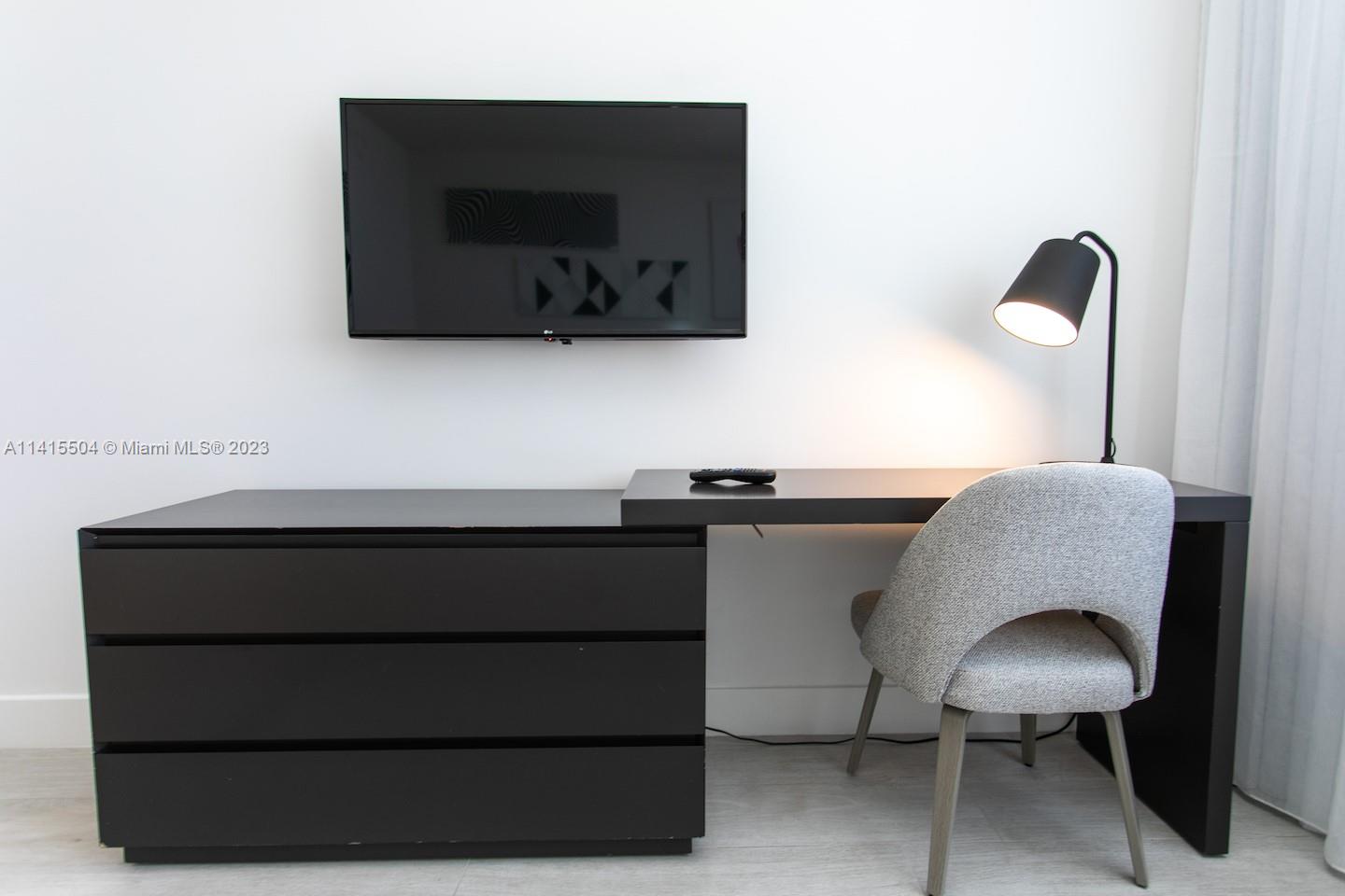 4010 SOUTH OCEAN CONDO - Residential Lease