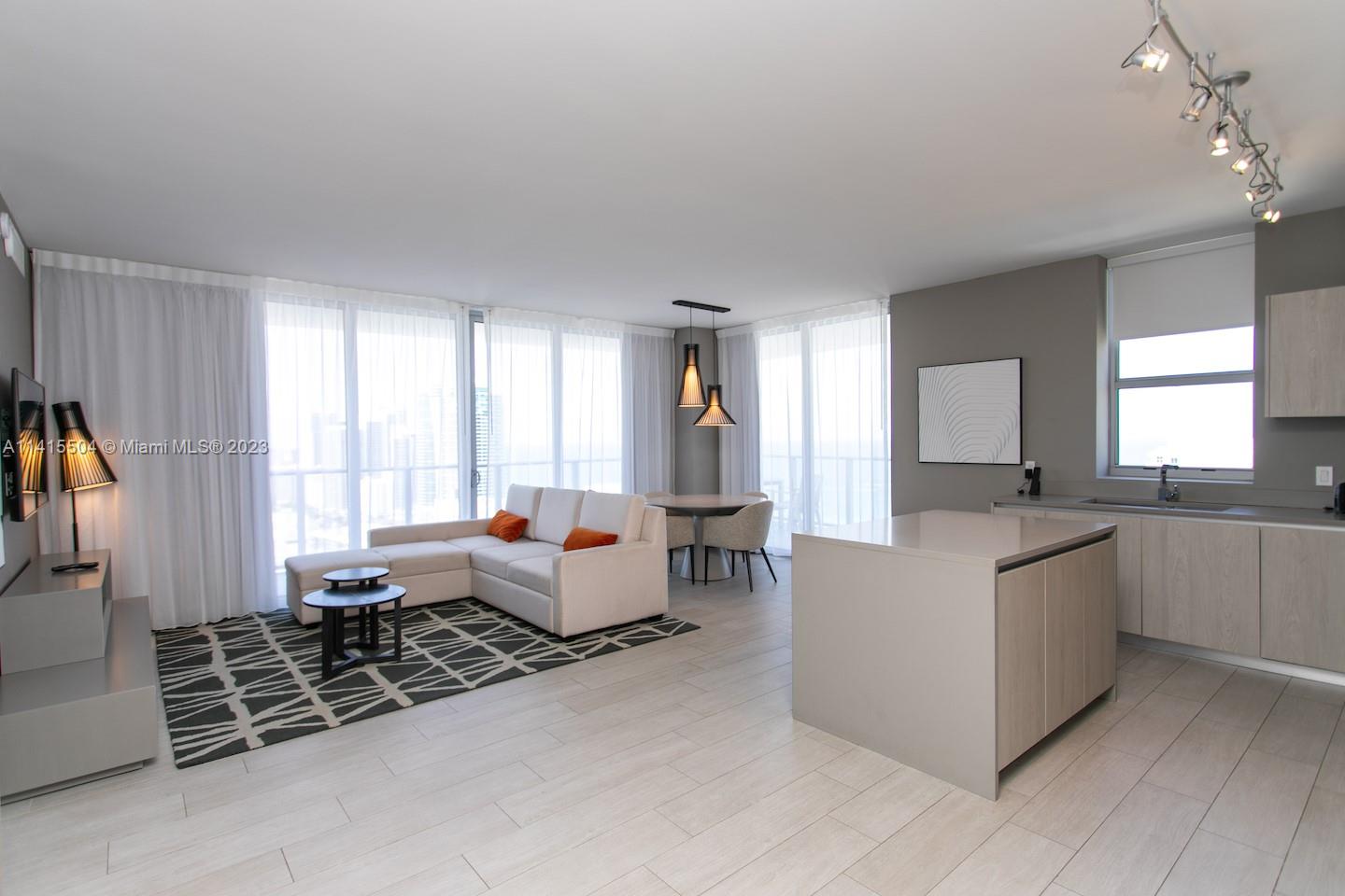 4010 SOUTH OCEAN CONDO - Residential Lease