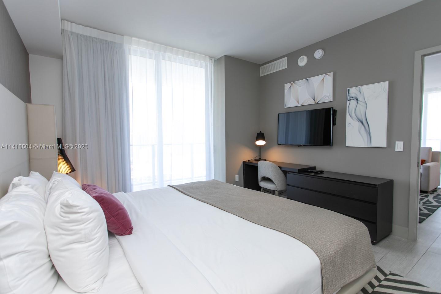 4010 SOUTH OCEAN CONDO - Residential Lease