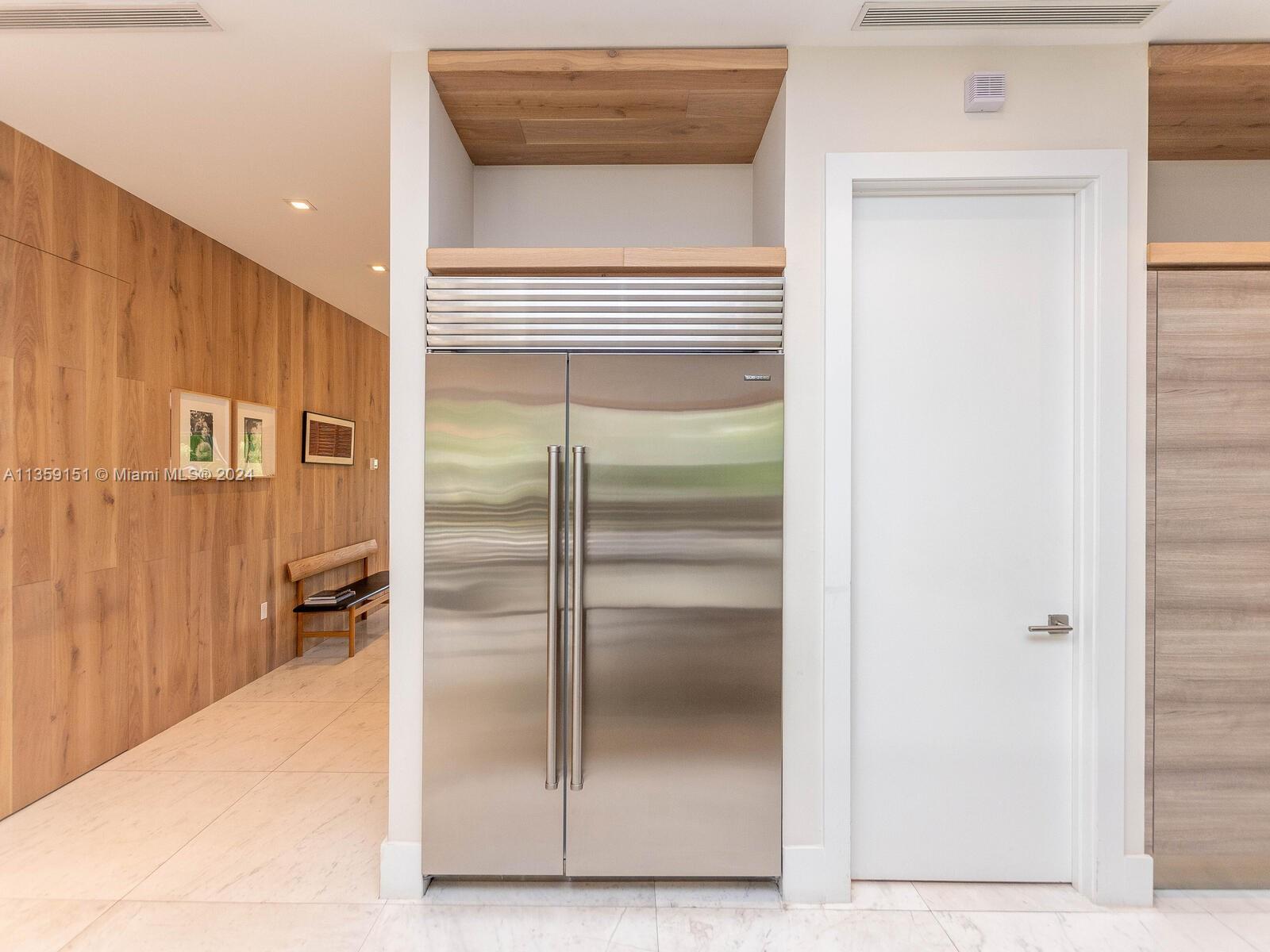 RESIDENCES AT VIZCAYA - Residential