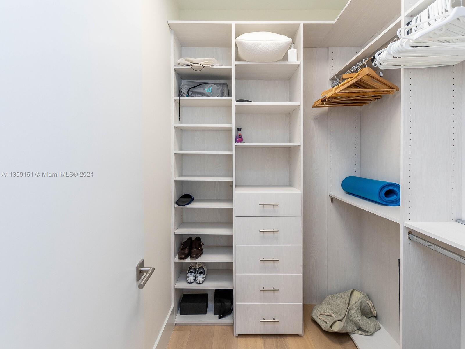 RESIDENCES AT VIZCAYA - Residential