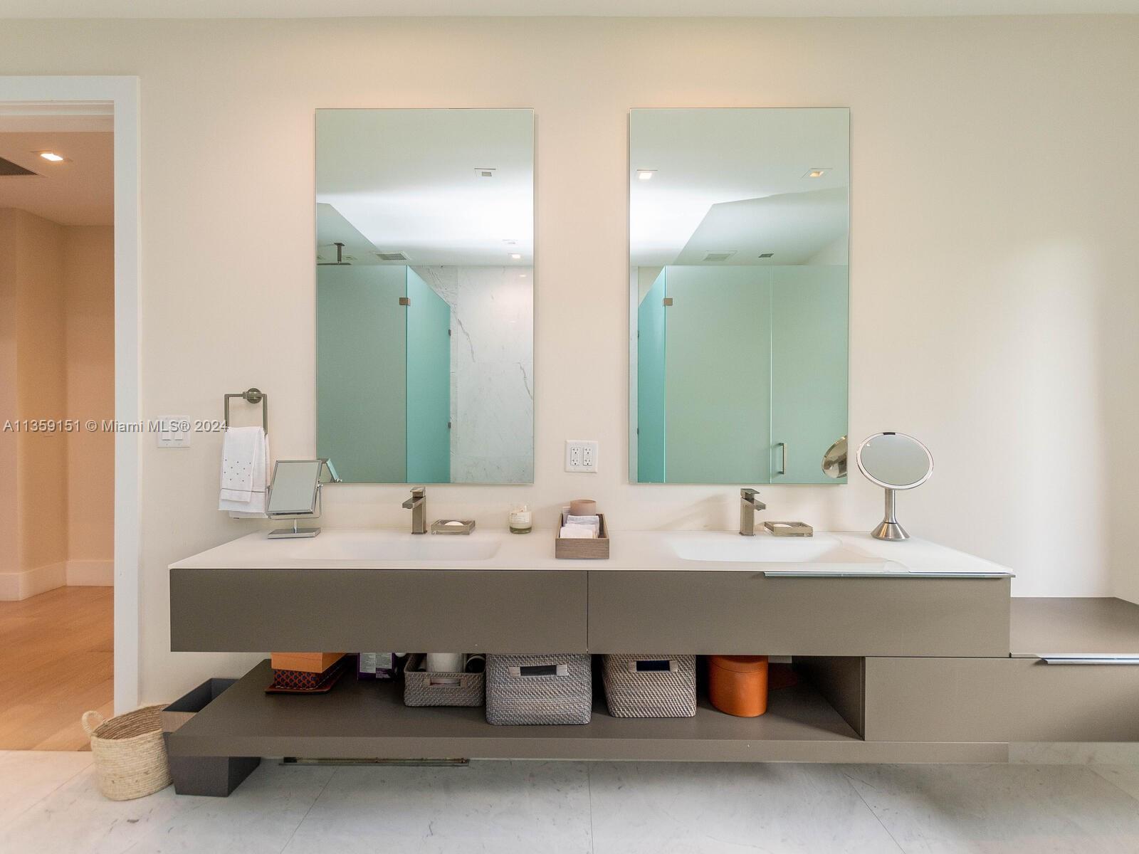 RESIDENCES AT VIZCAYA - Residential