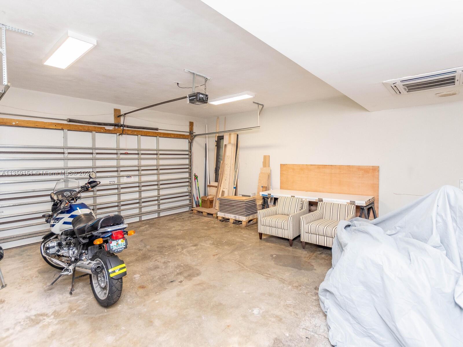 RESIDENCES AT VIZCAYA - Residential