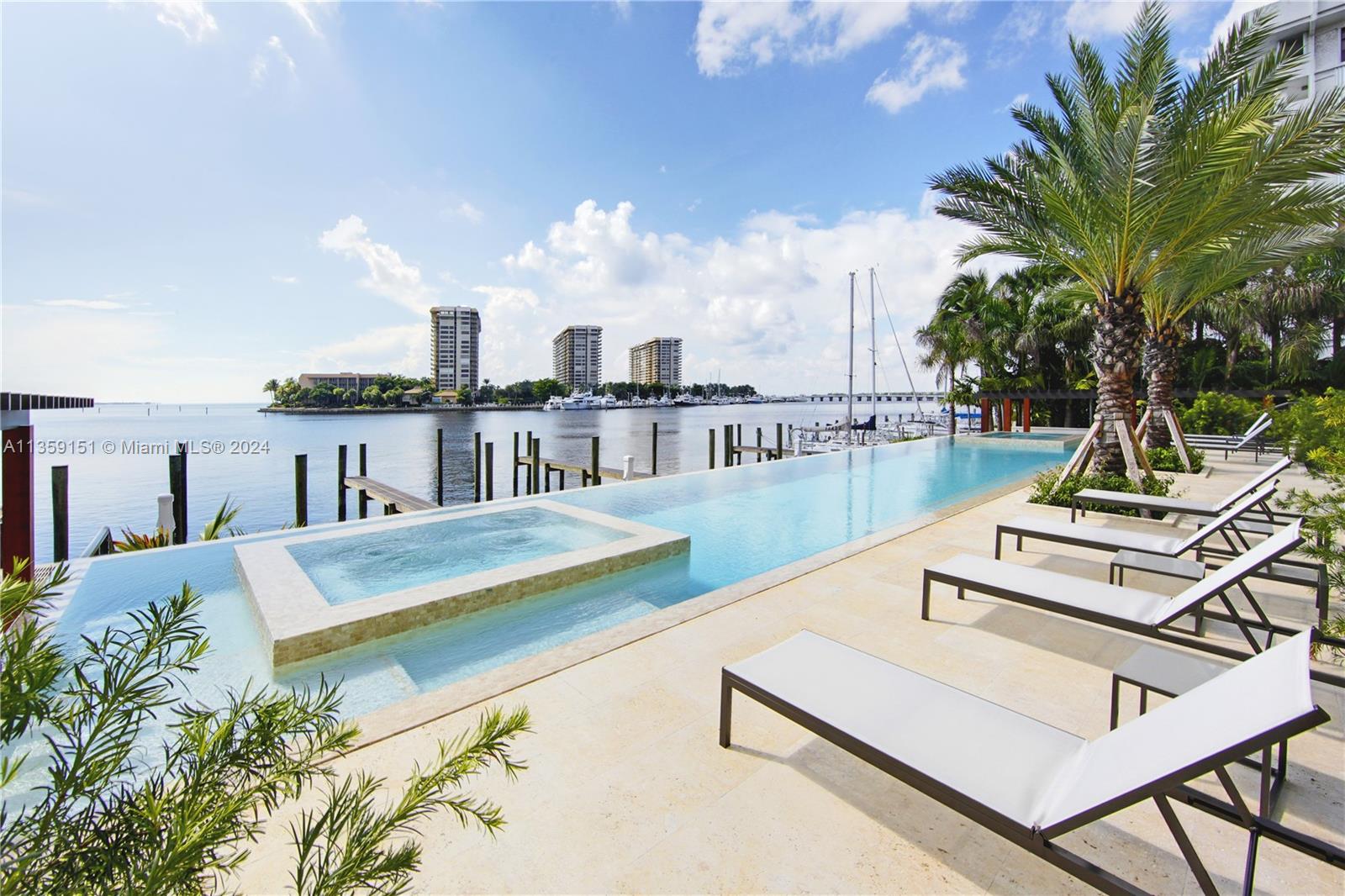 RESIDENCES AT VIZCAYA - Residential